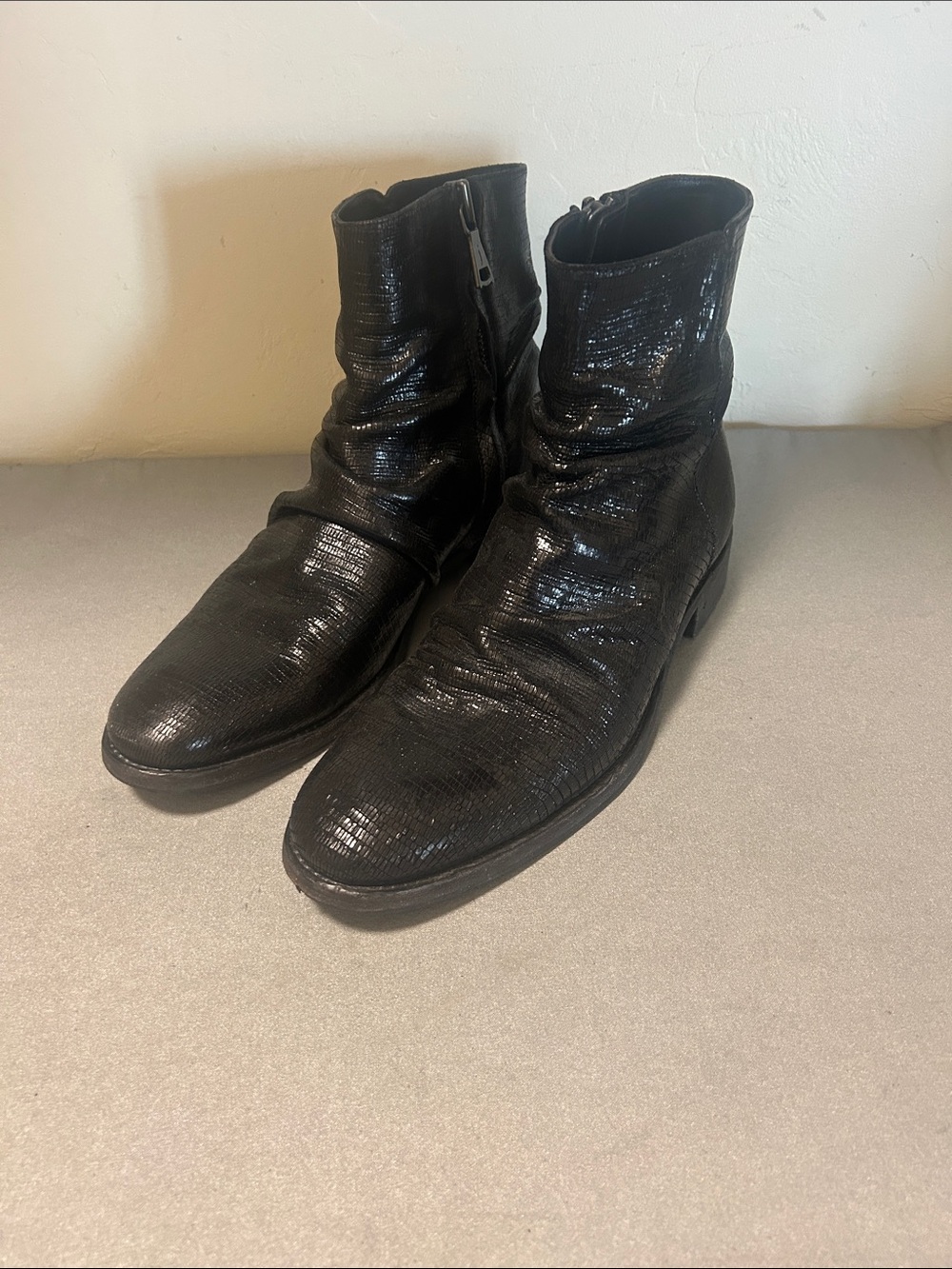 John Varvatos Morrison Sharpey Eel Leather Zip Ankle Boots